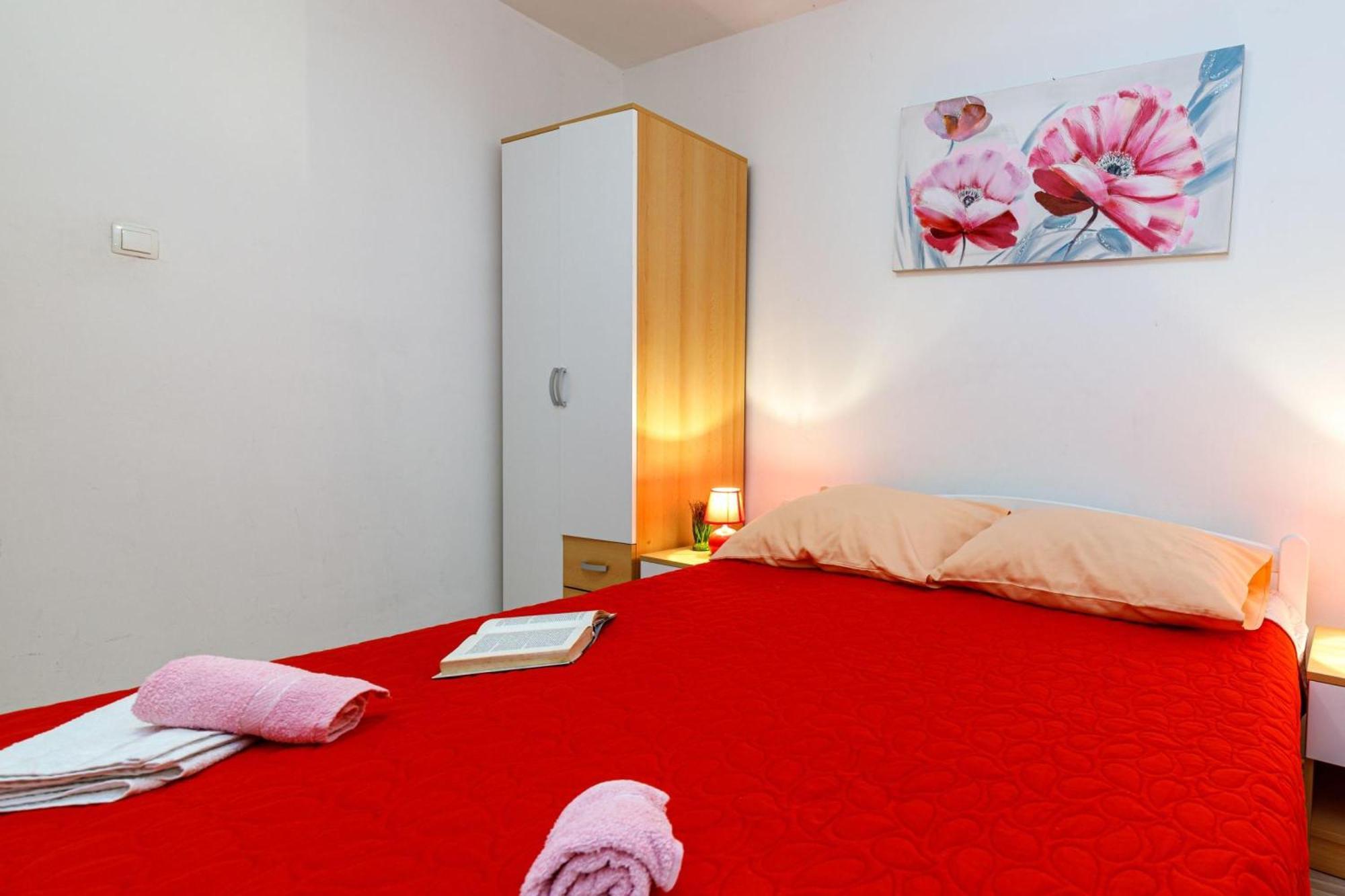 Seaview Apartment Tina Krk Island - Happy Rentals คิร์ก ภายนอก รูปภาพ