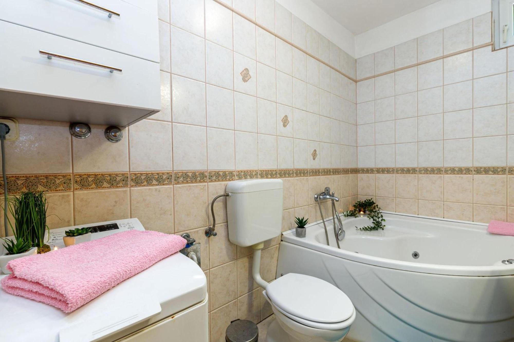Seaview Apartment Tina Krk Island - Happy Rentals คิร์ก ภายนอก รูปภาพ