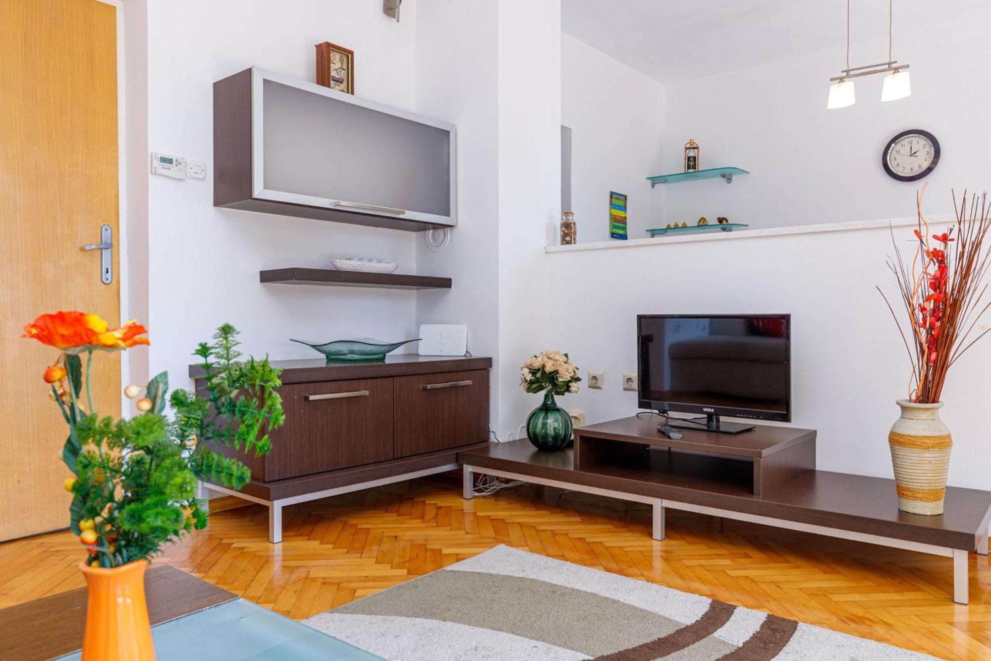 Seaview Apartment Tina Krk Island - Happy Rentals คิร์ก ภายนอก รูปภาพ