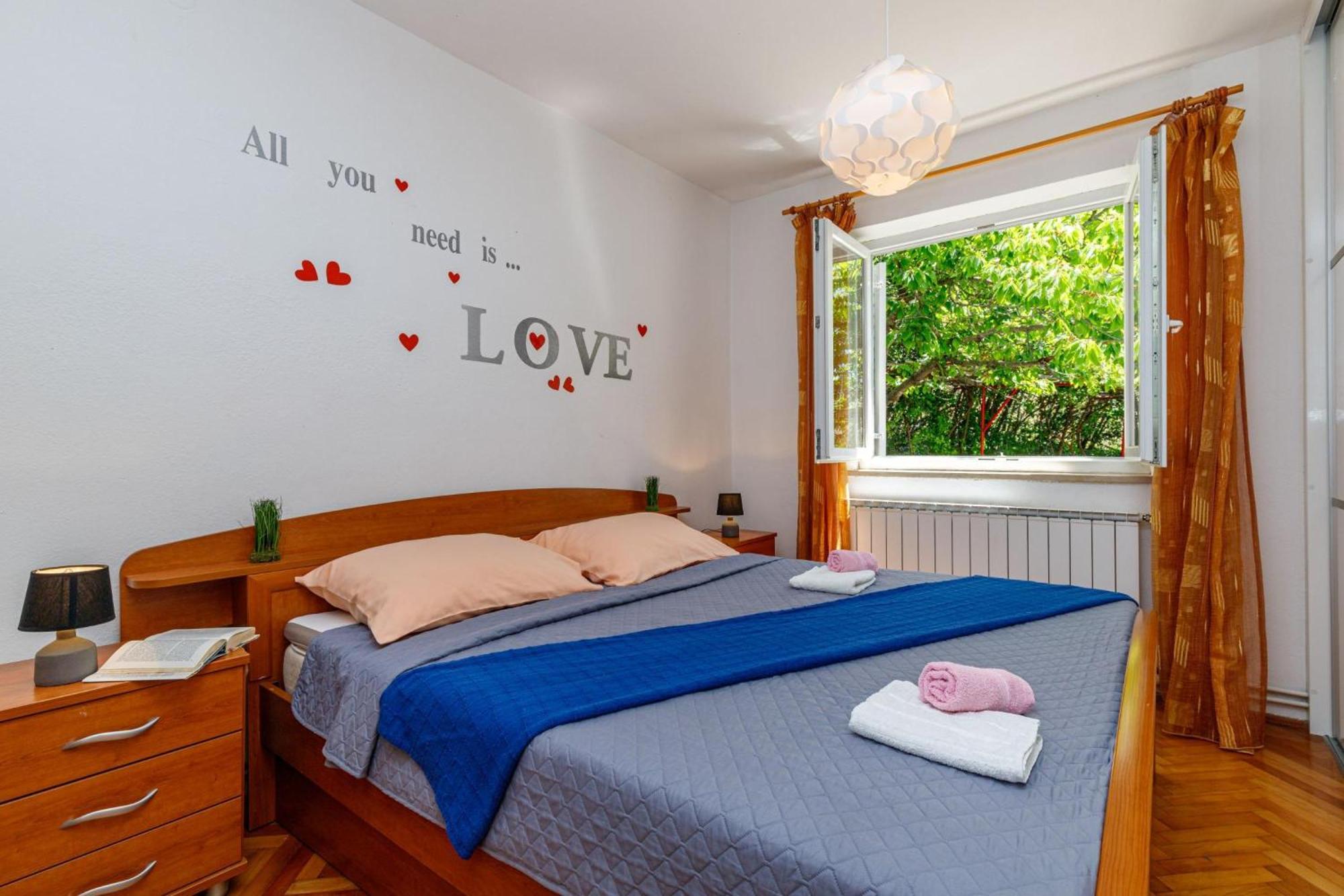 Seaview Apartment Tina Krk Island - Happy Rentals คิร์ก ภายนอก รูปภาพ